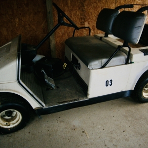 36 Parker Rd Watertown | 36 parker Rd WatertownAbsolute AuctionHyundai Golf Cart