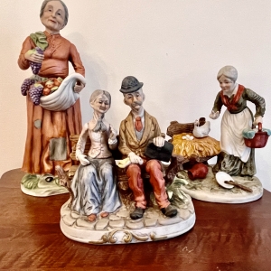 Figurines | 43 Trousdale Ferry Pike  GordonsvilleAbsolute Auction