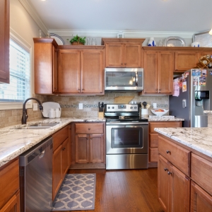 56 Harbor Point  Lebanon TN | 3 Bedroom  3 Bath  2669 SF