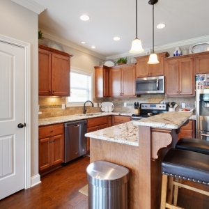 56 Harbor Point  Lebanon TN | 3 Bedroom  3 Bath  2669 SF