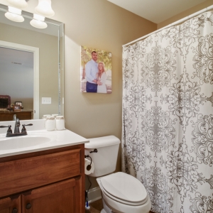 Full Bath 2 | 56 Harbor Point  Lebanon TN Full Bath 2 | 56 Harbor Point  Lebanon TN