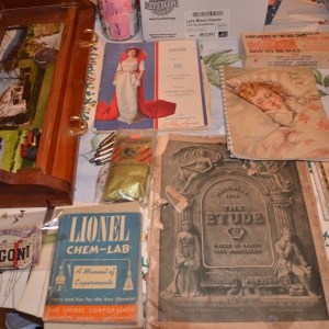 Cainsville Rd Lebanon TN Estate Auction Antique Books & Magazines