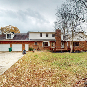 2201 Ewing Dr  Lebanon TN