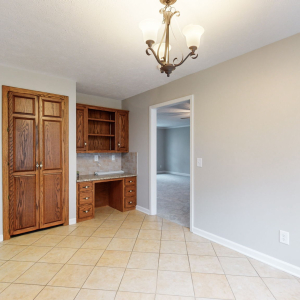 2201 Ewing Dr  Lebanon TN