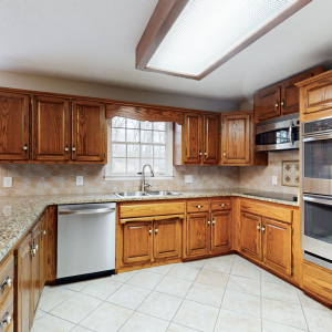 2201 Ewing Dr  Lebanon TN