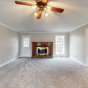 2201 Ewing Dr  Lebanon TN