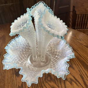 FENTON EPERGNE | Fenton Diamond Hobnail Epergne