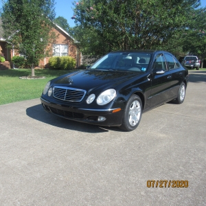 2003 Mercedes E320 4 Door | 940  S Maple St  Lebanon TN Absolute Auction