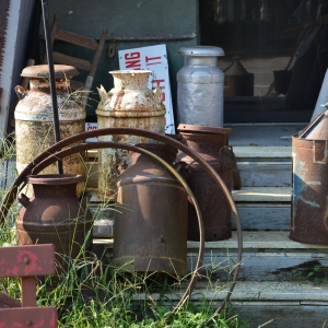 Tuckers Cross Roads Antiques | Estate Auction  September 26, 2020  6015 Trousdale Ferry Pike, Lebanon TN