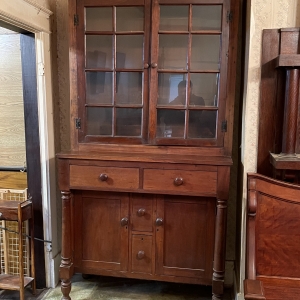 Tuckers Crossroads Antiques