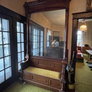 Tuckers Crossroads Antiques