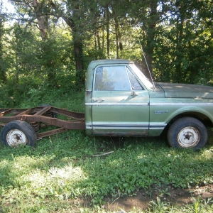 1970&039;s Pick Up No Bed | Does Not Currently Run