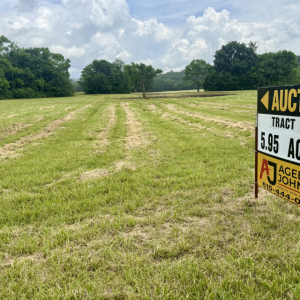 Tract 4 | Trousdale Ferry Pike  Tract 1  5.95 Acres