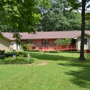 1622 Woodside Dr | 4 Bedroom and 4 Bath Home