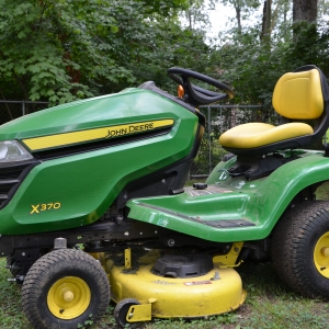 John Deere X370 | John Deere X370, 42