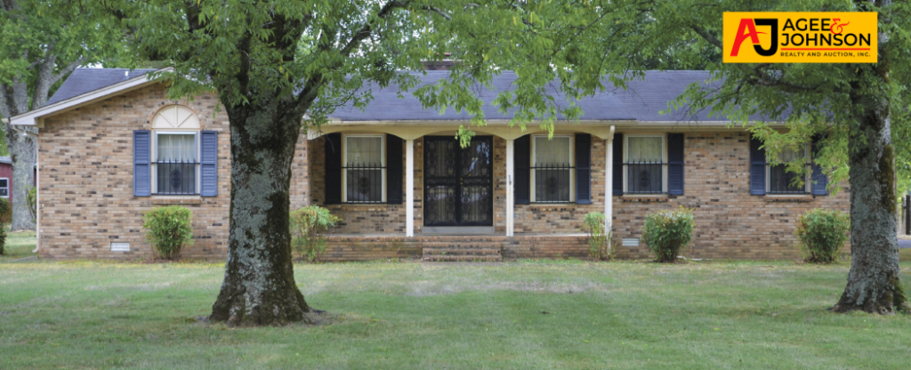 1550 Simmons Bluff Rd • Lebanon TN