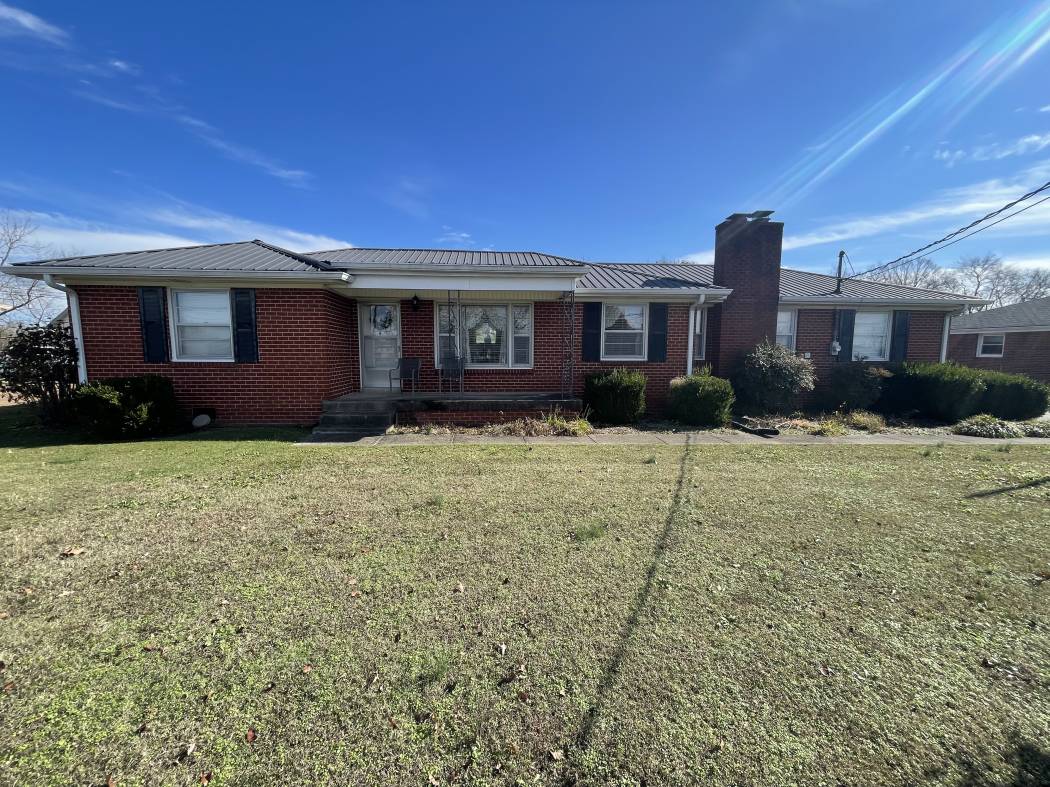 Agee & Johnson, Realty and Auction, Inc.