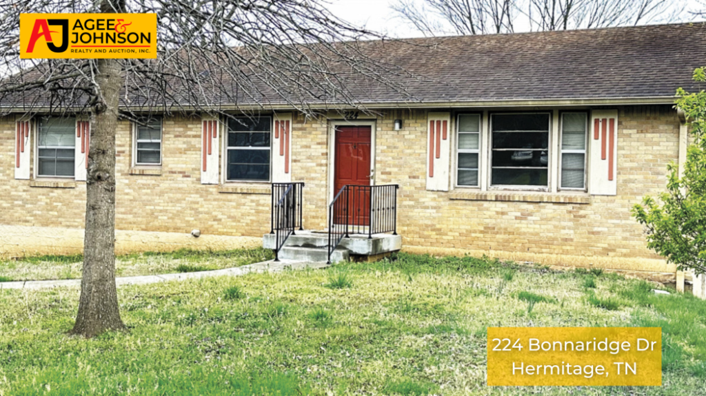 224 Bonnaridge Dr • Hermitage TN
